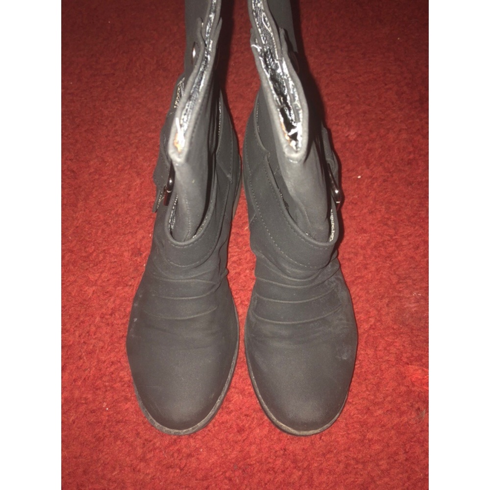 Cute Black Boots